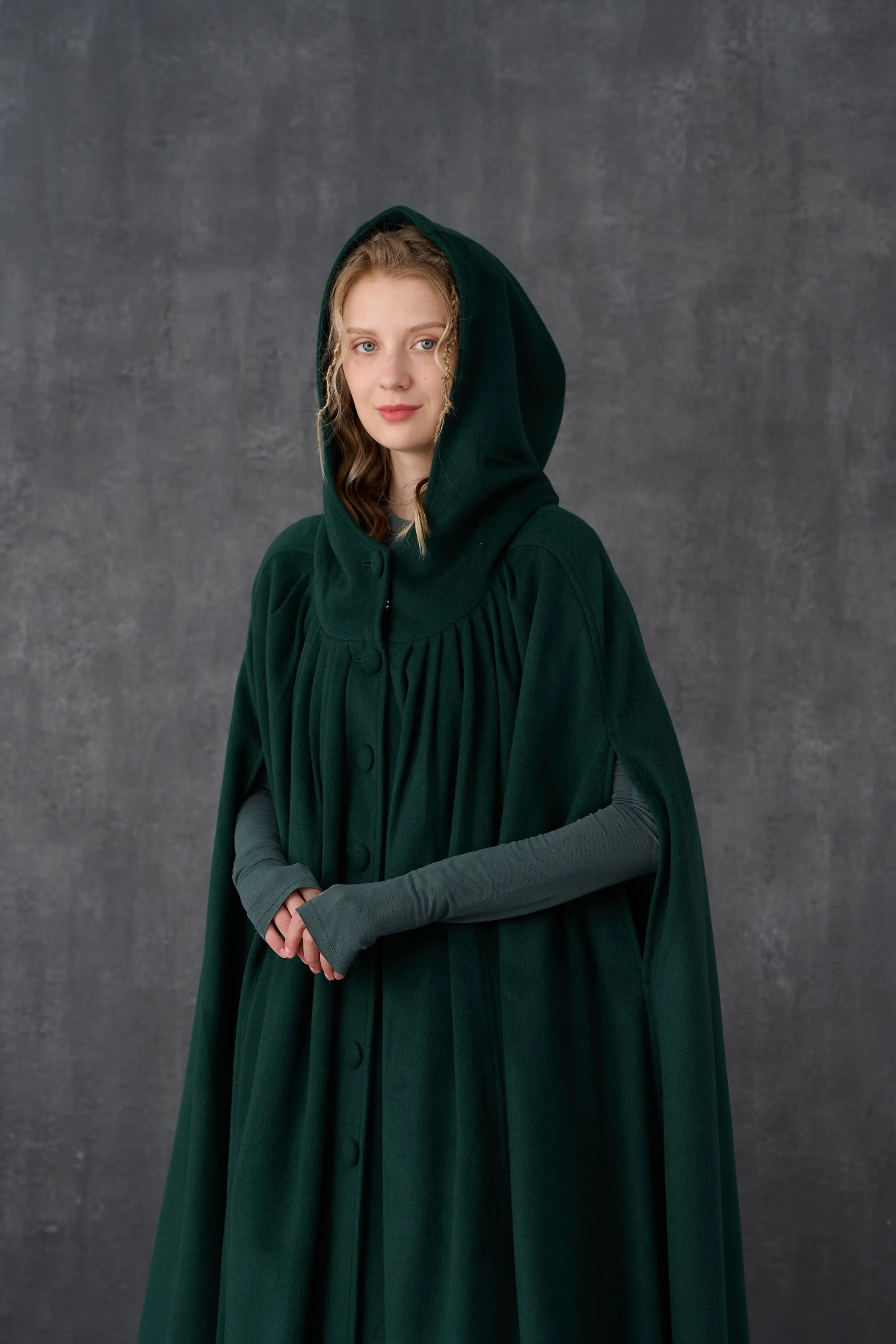 ARIEL 14 | HOODED WOOL CLOAK COAT