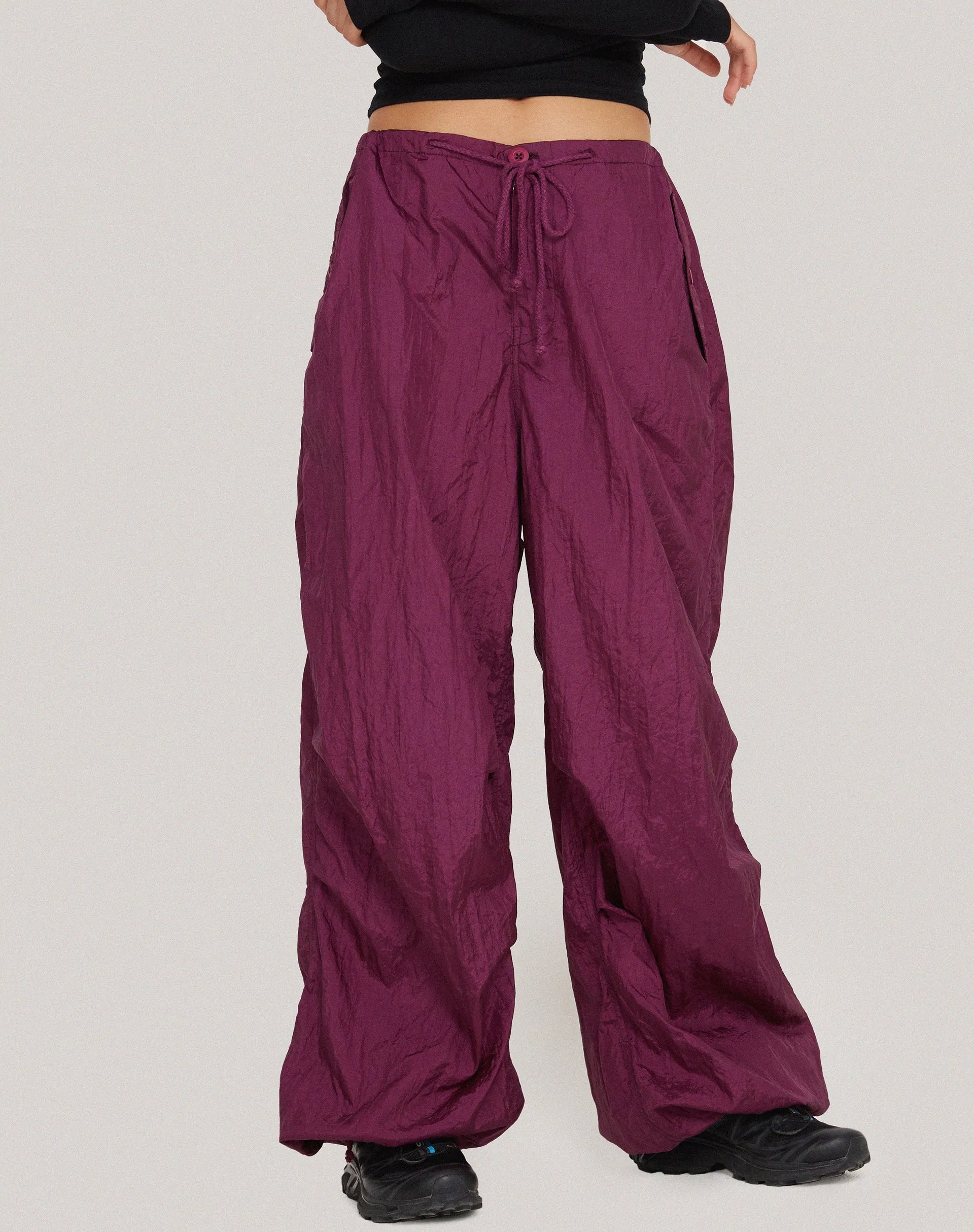 Chute Trouser in Deep Purple