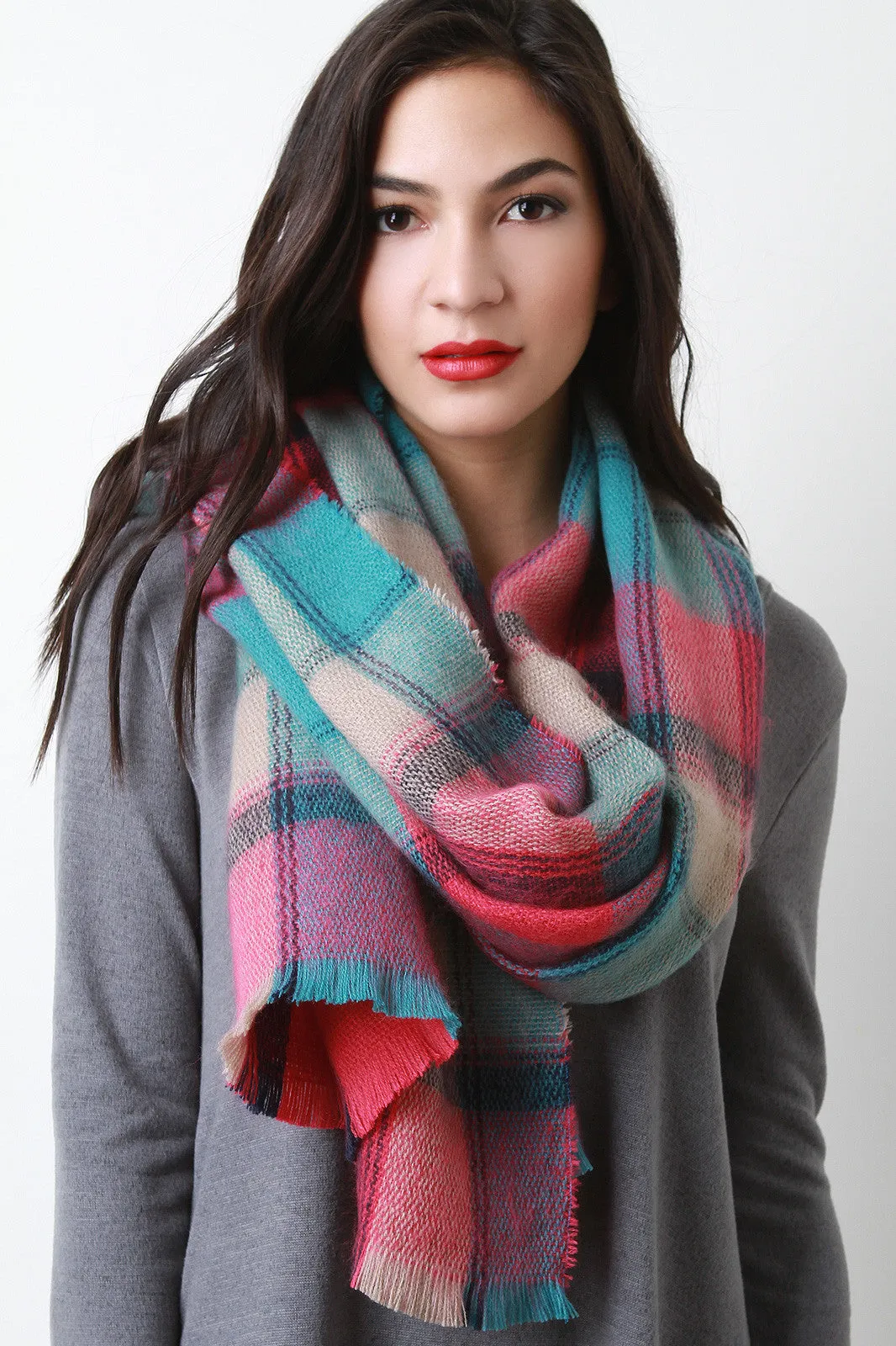 Cut Out Warm And Cool Tone Scarf