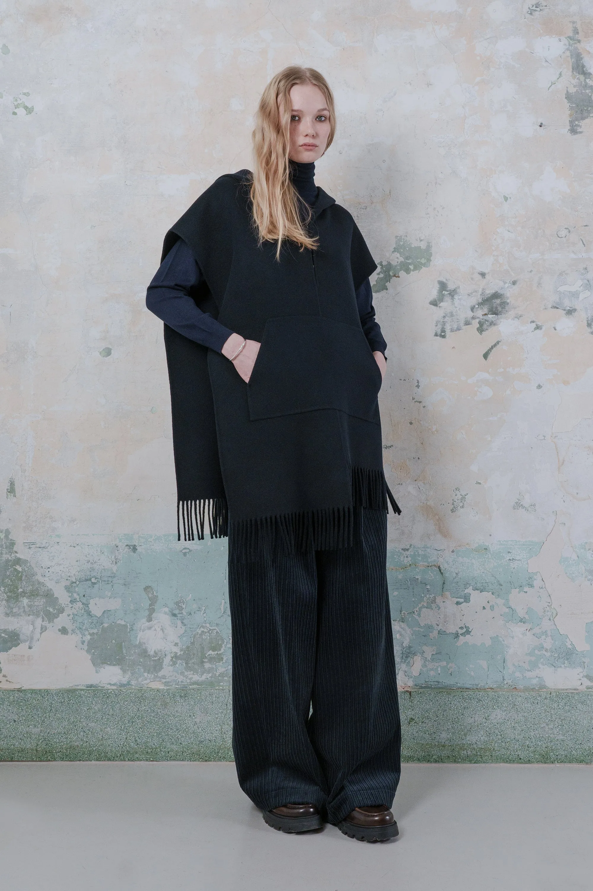 Double-faced wool-blend fringed hood poncho