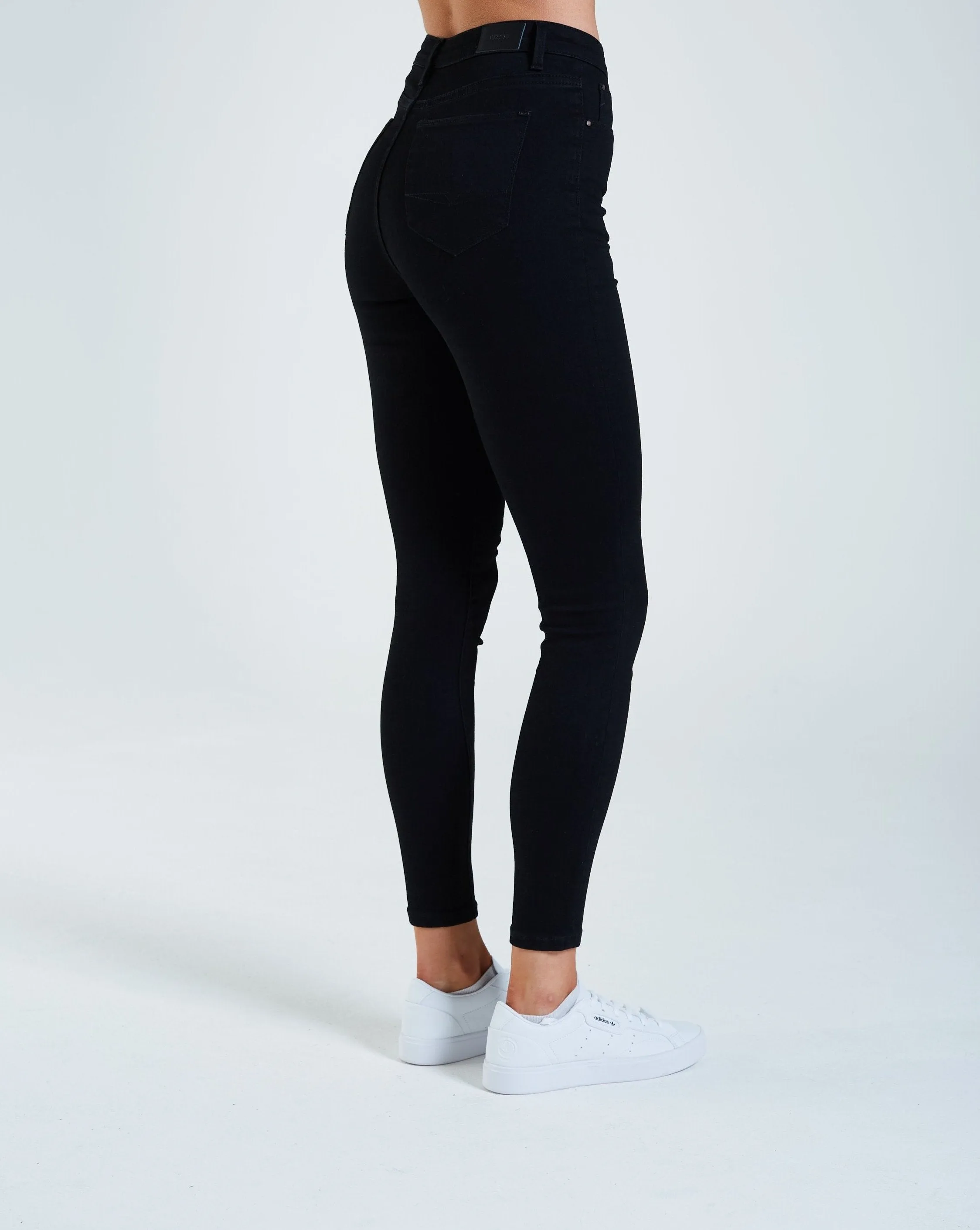 Emery High Rise Skinny Black