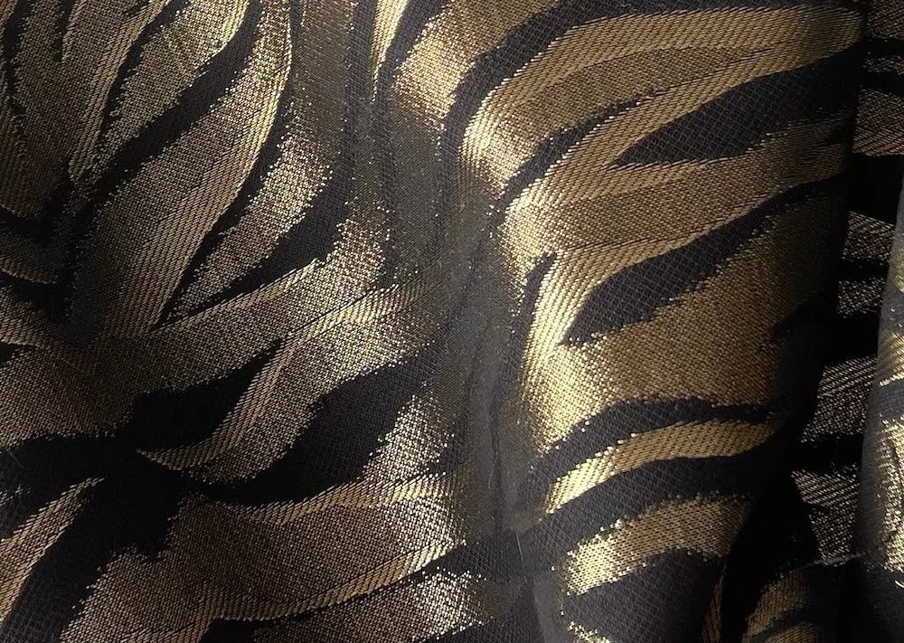 Etro Elegant Metallic Zebra Stripes Wool Brocade (Made in Italy)