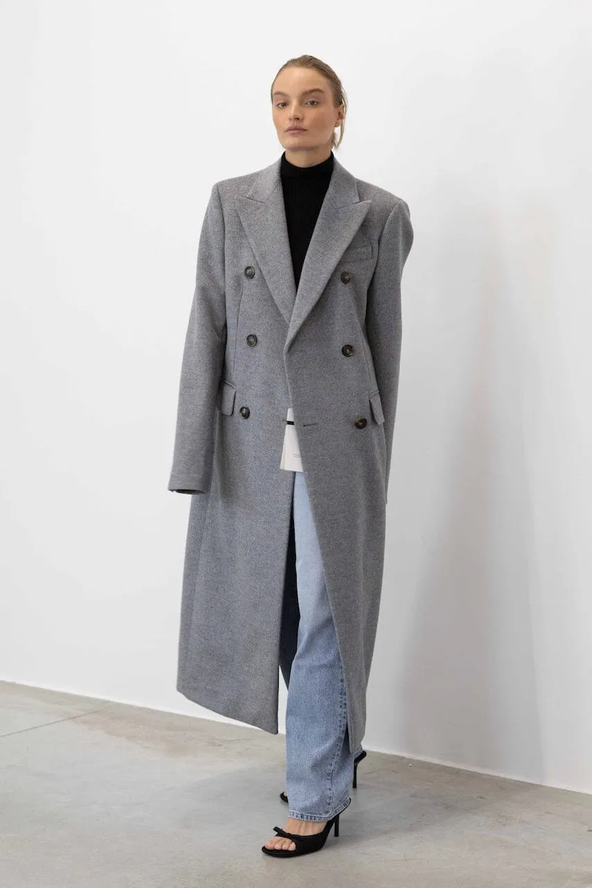 FILANTE LONG STRUCTURED SHOULDERS COAT