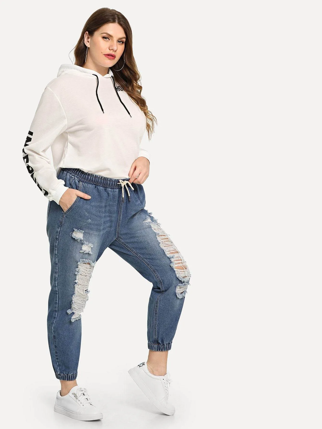 SHEIN Plus Drawstring Waist Bleach Wash Ripped Jeans